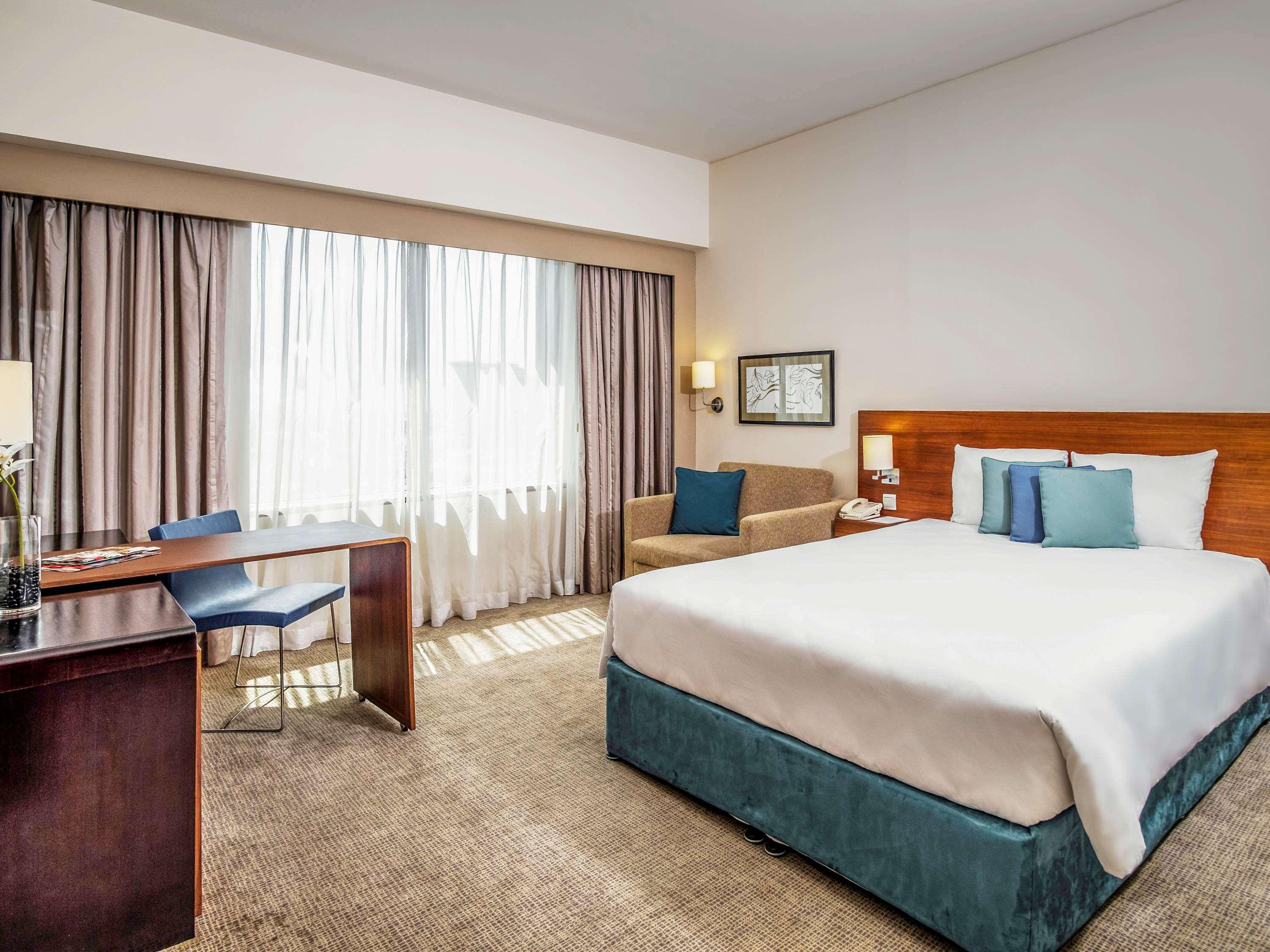 Novotel Deira Creekside Dubai Exterior foto